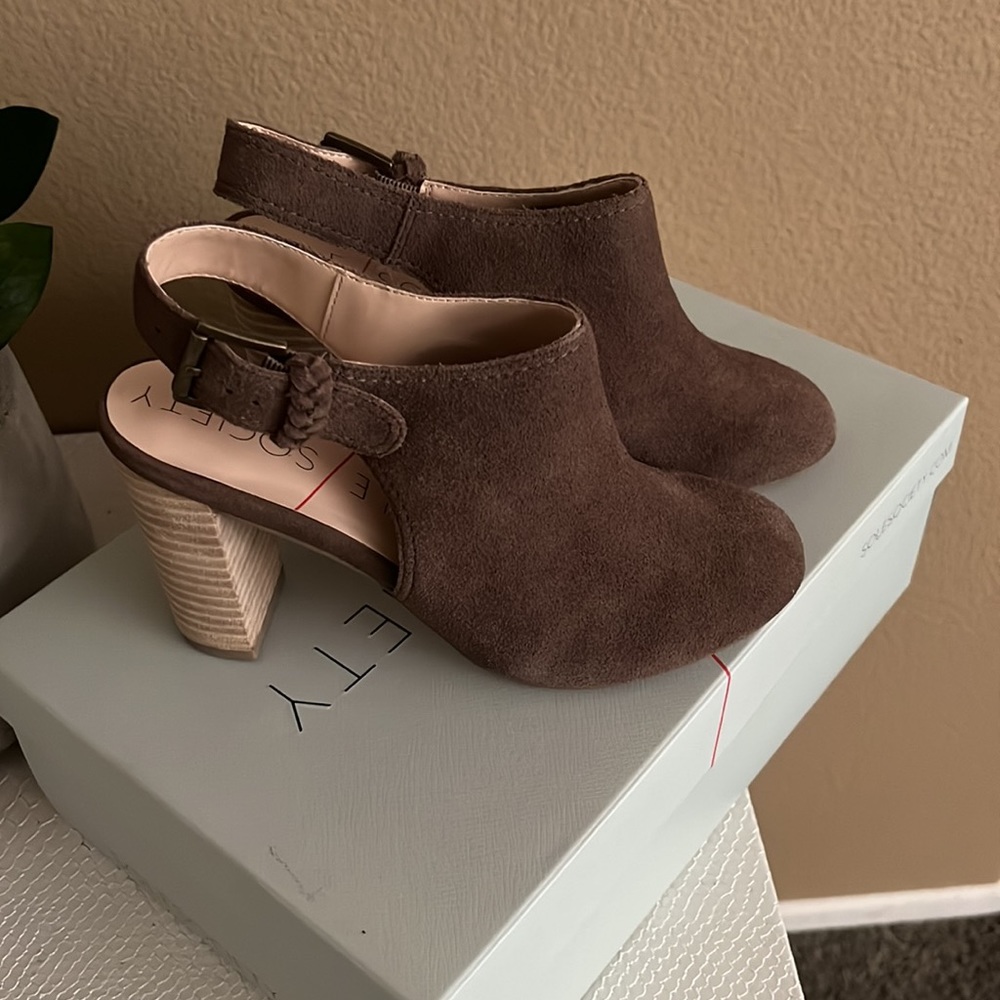 Sole Society brand new, never worn. - Picture 3 of 4